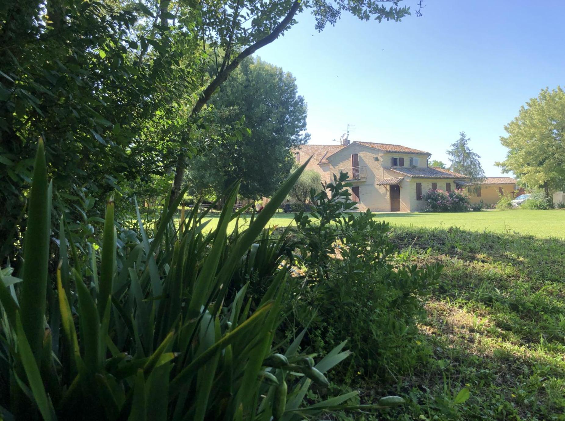 Albergo Le Case Macerata Exterior foto