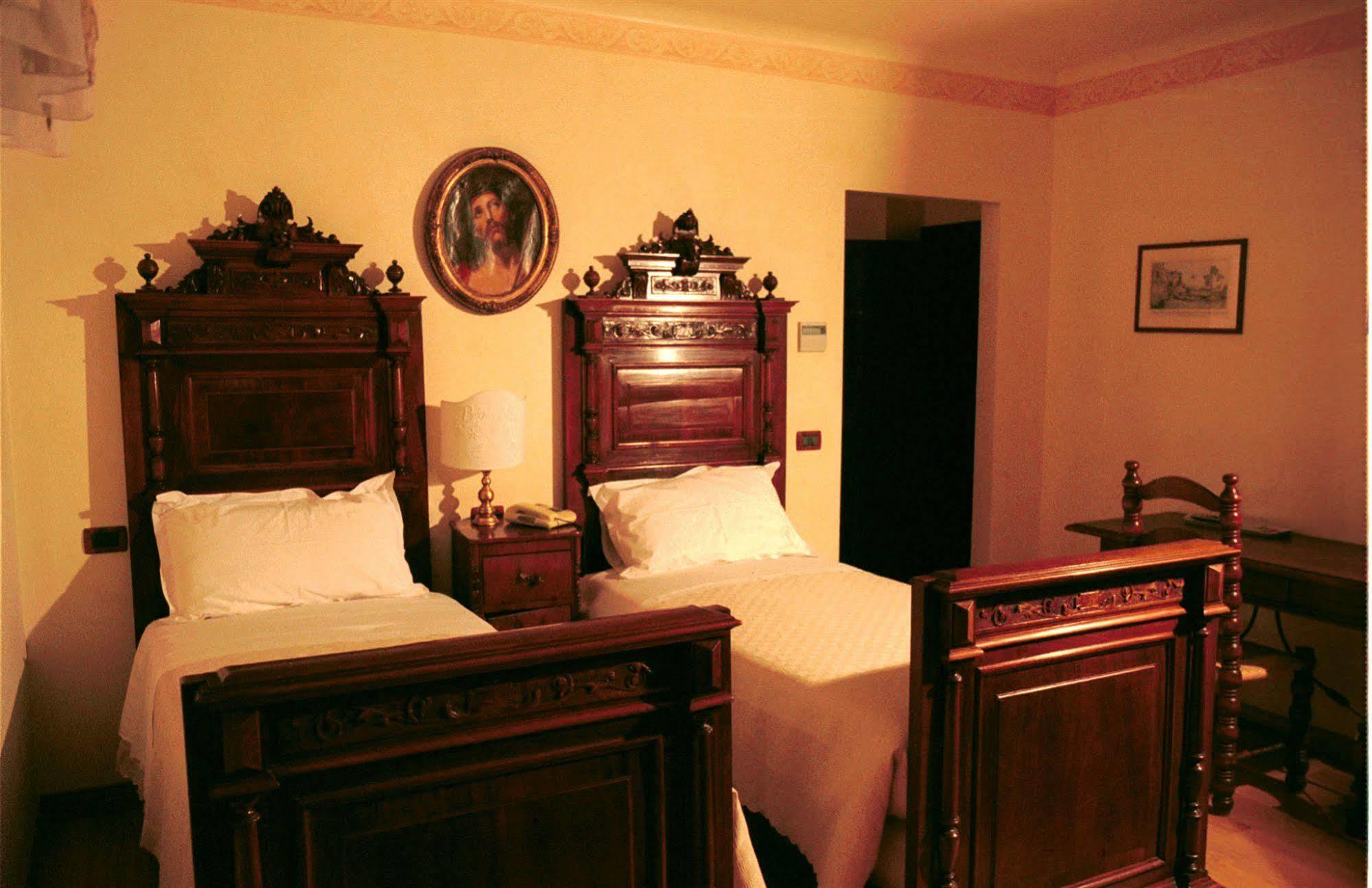 Albergo Le Case Macerata Exterior foto