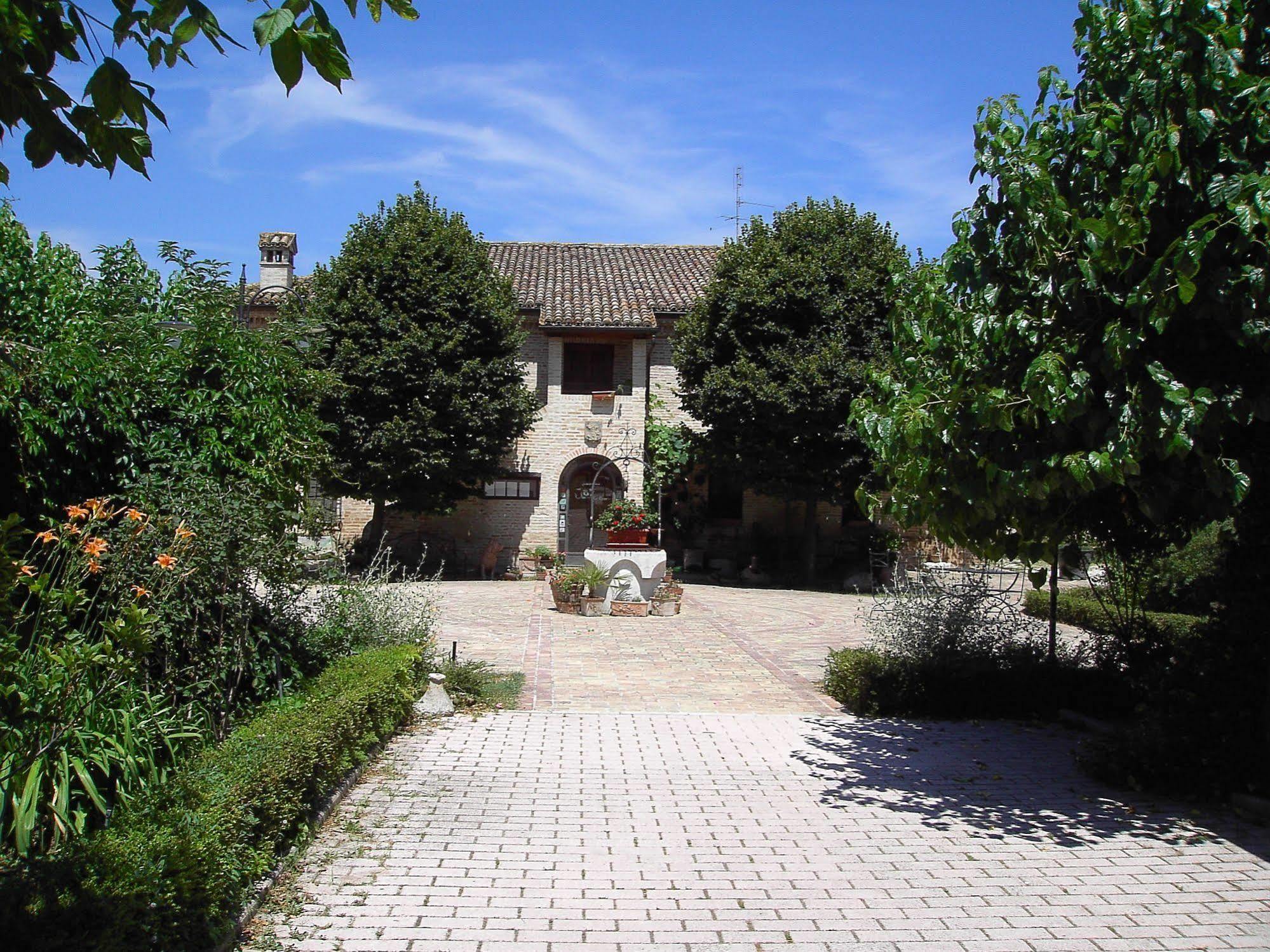Albergo Le Case Macerata Exterior foto